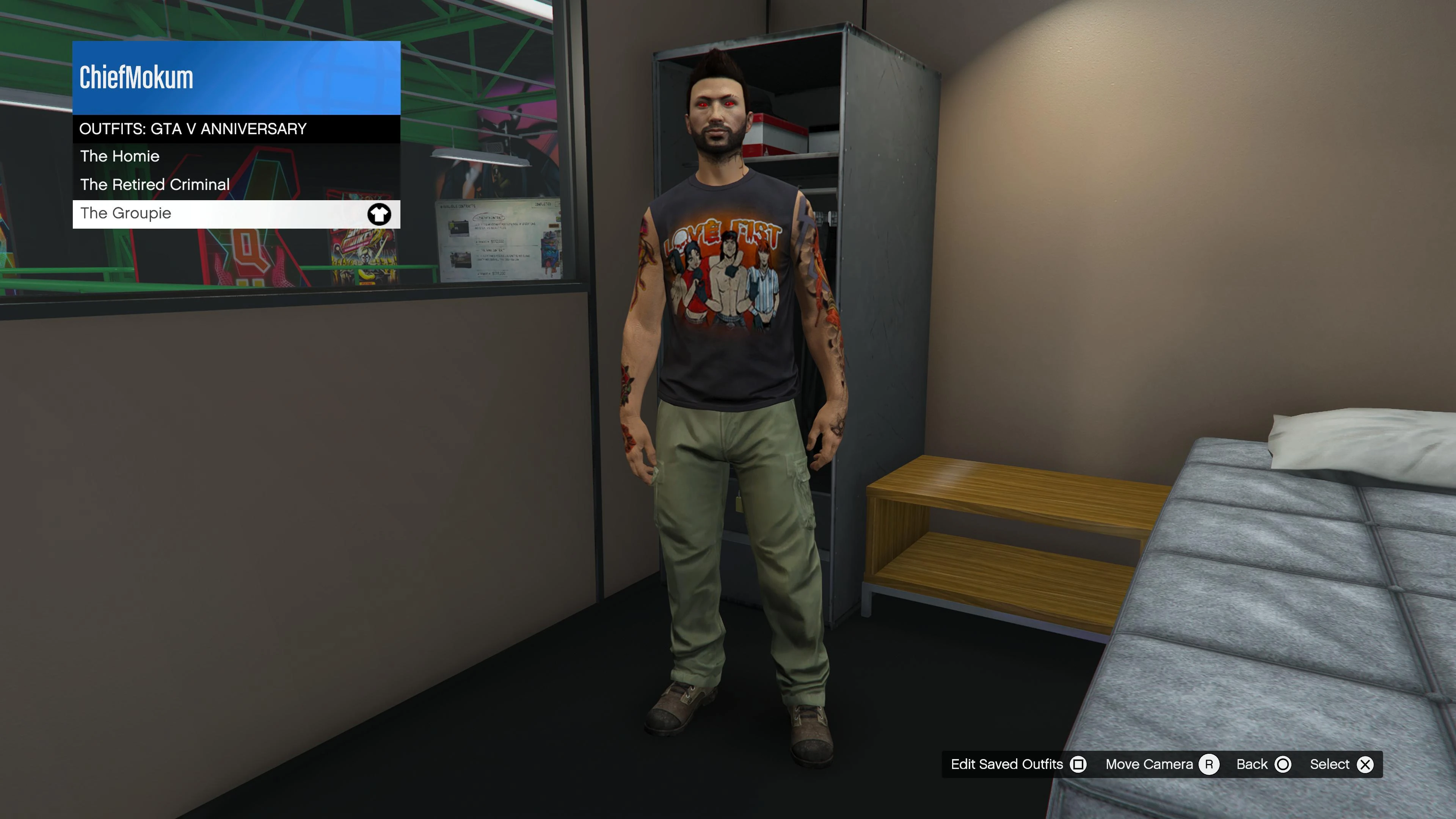 این لباس The Groupie یه استایل دیگه از کلکسیون لباسهای ویژه GTA Onlineئه، ولی نه اون کتوشلوار راهراه افسانهای بیتلجوس.