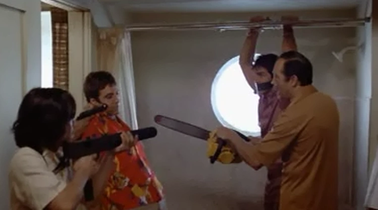 The iconic Scarface scene that Rockstar painstakingly recreated—down to every grimy, bloodstained detail.